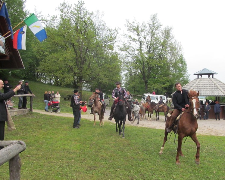 Vabilo: Žegnanje konj na Plešivici