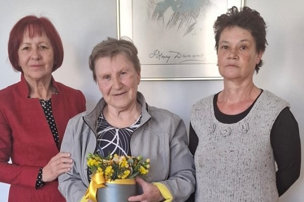 Menjava na funkciji predsednice krajevne organizacije dvor
