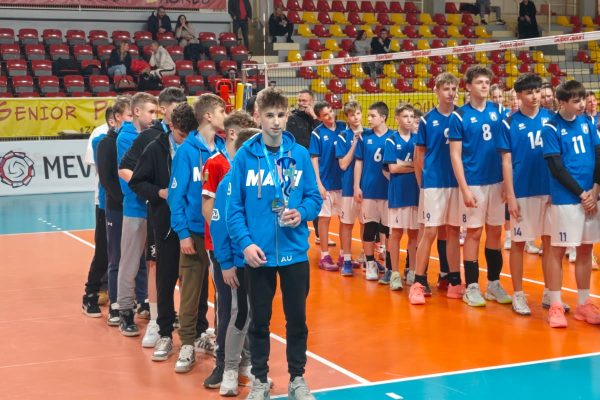 Starejši dečki do naslova podprvaka na Božičnem turnirju v Zagrebu